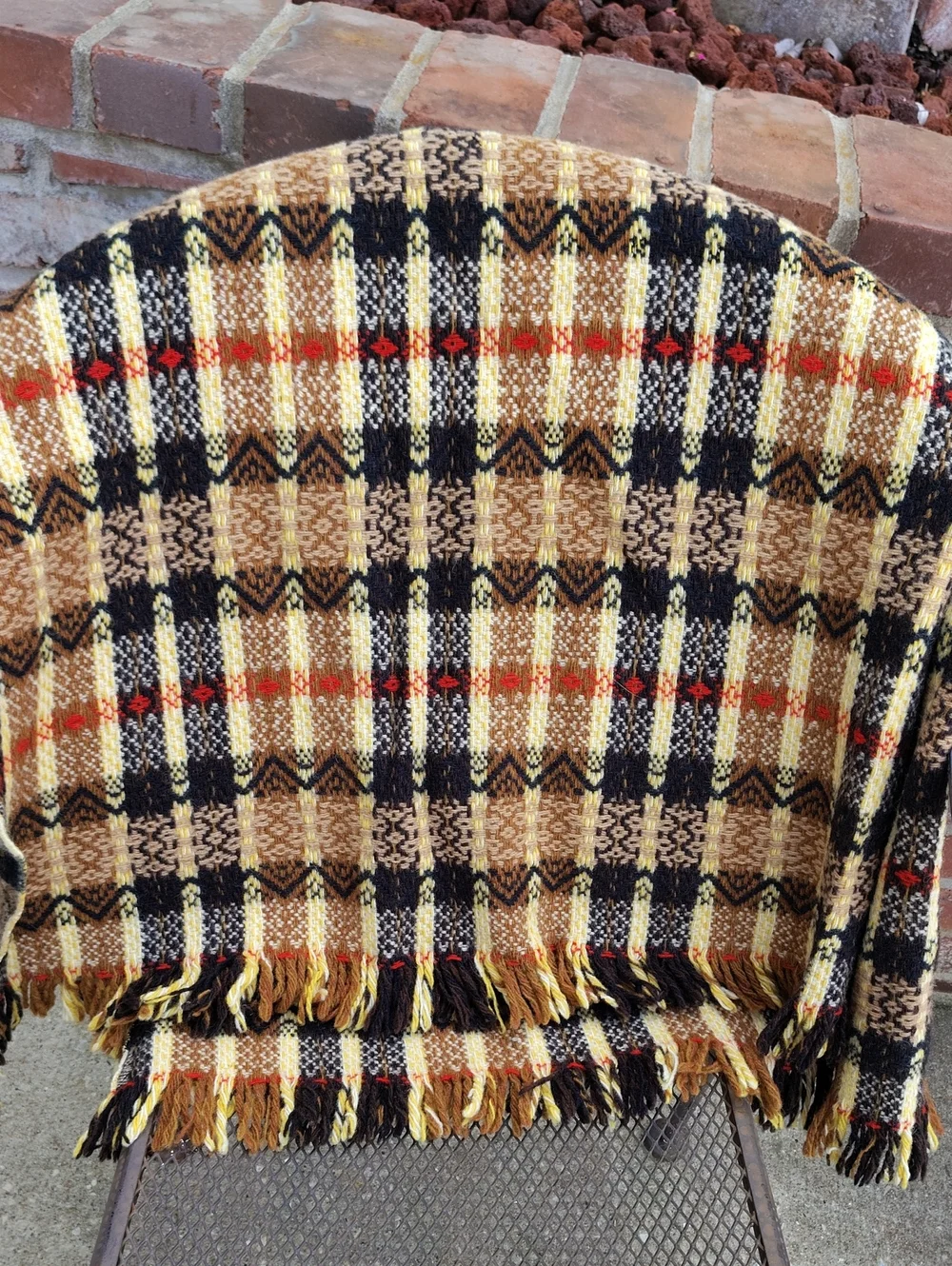Vintage Amana Iowa Fine Wool Woolens Plaid Fringe Throws Fleece Blanket 80s USA
